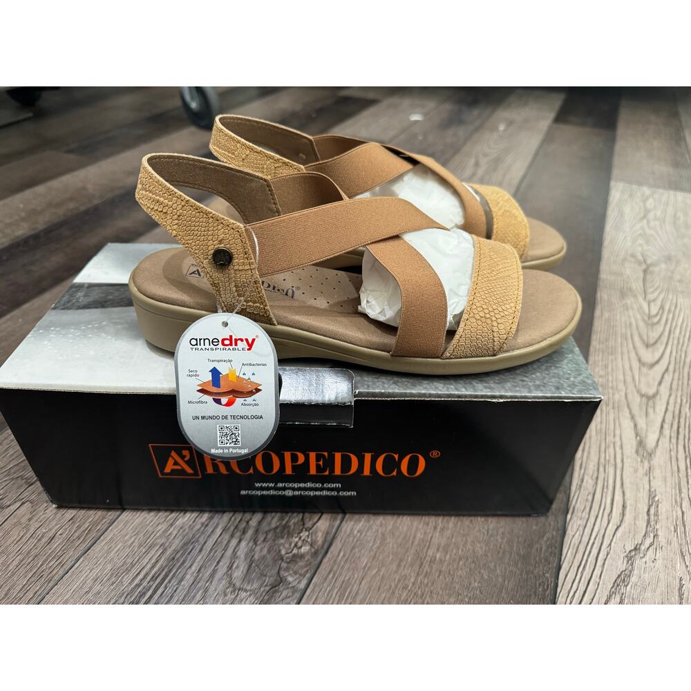 Arcopedico Montery Leather Slingback Sandals Biscuit Size 41 EU 10-10 1/2 US
